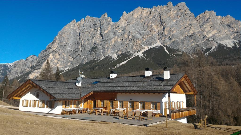 Jaegerhaus Agriturismo Cortina dʼAmpezzo Kültér fotó