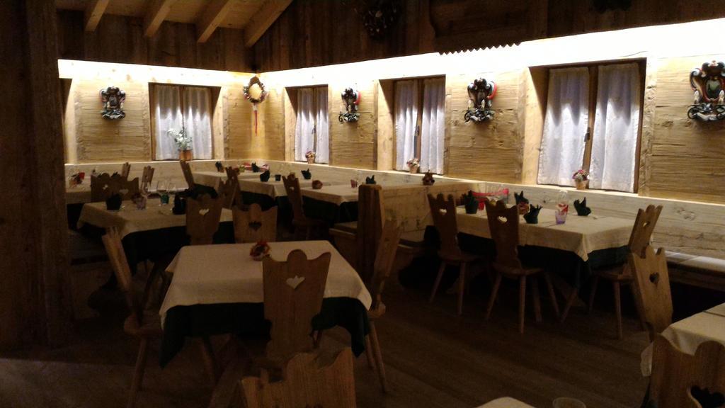 Jaegerhaus Agriturismo Cortina dʼAmpezzo Kültér fotó